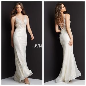 NEW JOVANI White Sheer Bodice Sequin Sleeveless V Neck Gown Dress #JVN06764A